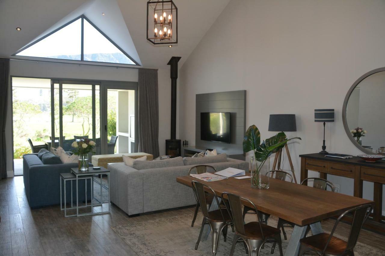 Fernkloof Fairways Villa 허머너스 외부 사진
